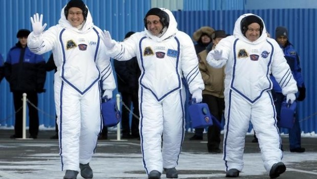 Japon astronotun uzayda boyu 9 santimetre uzadı