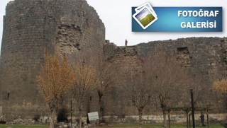 Diyarbakır’da tarih ‘dökülüyor’