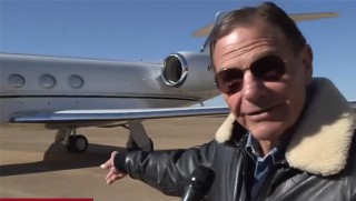 'Uçağa binmek günah' diyen din adamı kendine uçak alınca gündem oldu