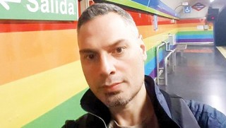 Kürtçe dahil 32 dil biliyor