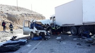 Van'da katliam gibi kaza: 8 ölü