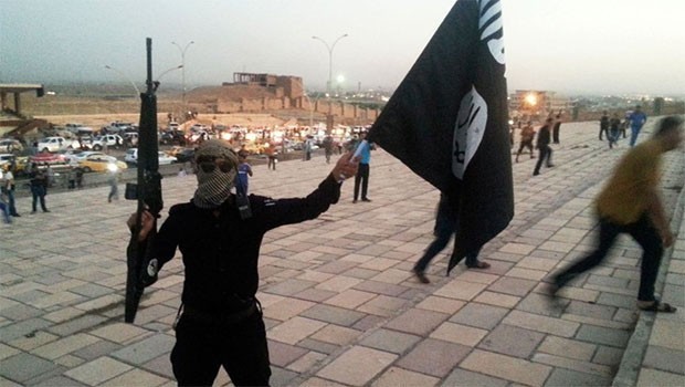 Times'den korkutan analiz: IŞİD Suriye ve Irak'ta yeniden örgütleniyor