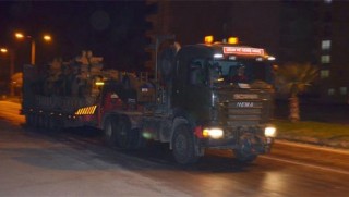Afrin sınırına dikkat çeken sevkiyat