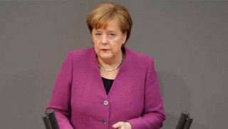 Merkel: Suriye'deki katliamı durdurmalıyız