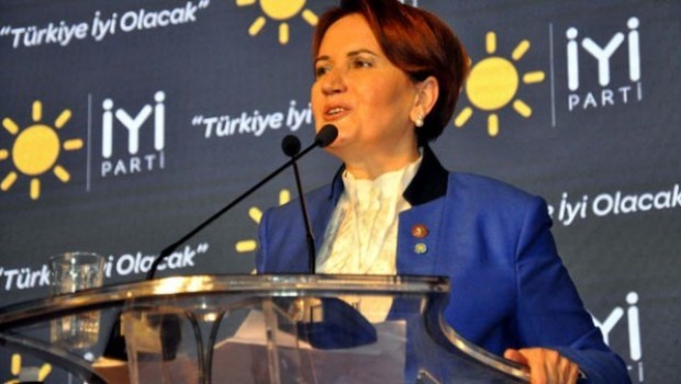 Meral Akşener'den 'CHP'yle ittifak' açıklaması