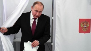 Rusya'da seçimin galibi Putin oldu