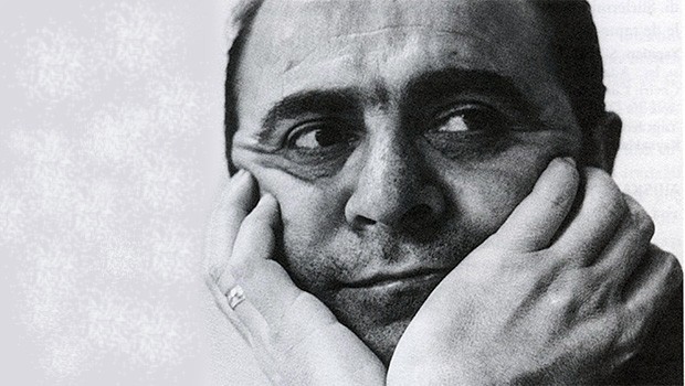 Çek Zindanlarındaki Ahmed Arif
