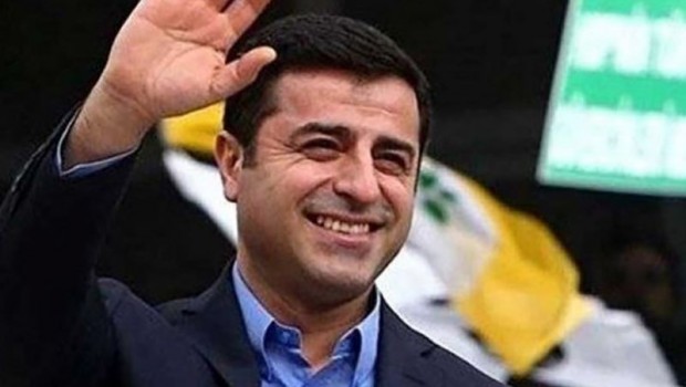 Demirtaş'tan cumhurbaşkanı adaylığı yan