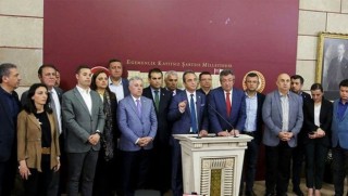 15 vekil CHP'ye geri döndü