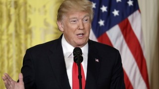 Trump, Kudüs için tarih verdi