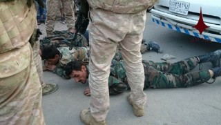 Suriye'de Esad güçleri Rus askerleri tarafından gözaltına alındı