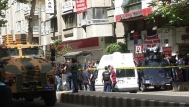 Zırhlı araç yine bir insanın hayatını aldı