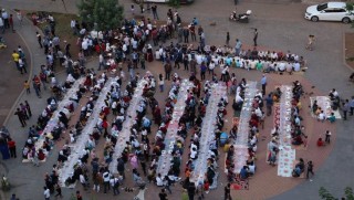 HDP'nin iftar sofrasında İmam ezan okumadı!