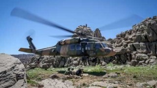 Kandil Dağı etekleri bombalandı