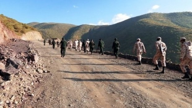 Doğu Kürdistan'da çatışma 