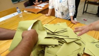 Muş'ta itiraz üzerine oylar yeniden sayılıyor