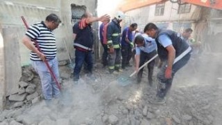 Van'da tarihi çarşısıda göçük: 1 ölü, 4 yaralı