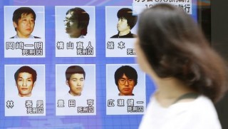 Japon tarikatın son 6 üyesi de idam edildi!