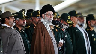 İran 40 yıldır 400-500 kişi tarafından yönetiliyor 