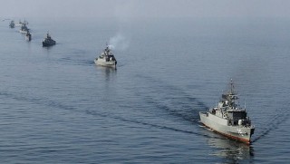 Körfezde sular ısınıyor... İran'dan ABD'ye göz dağı!