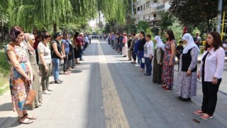 Diyarbakır’da Ezidi katliamı kınandı