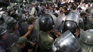 İran'da gösteriler durmuyor