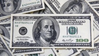 Dolardan rekor üstüne rekor