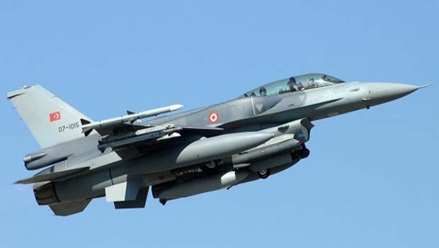 Türk savaş uçakları Şengal'i bombalıyor