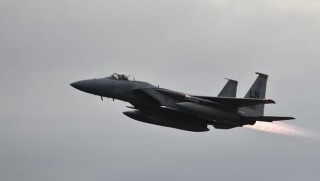 Irak'ta koalisyona ait askeri uçak düştü