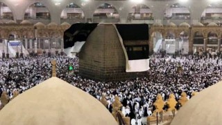 Mekke'de şiddetli fırtına ve yağmur korkuttu