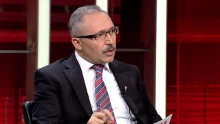 Selvi: AK Parti'de değişim sırası belediye başkanlarında