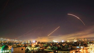 ABD, Fransa ve İngiltere'den Suriye'ye gözdağı: Tekrar vururuz!