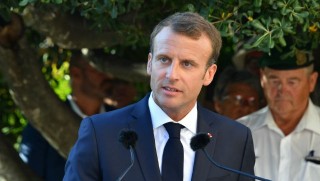 Macron Esad'ı uyardı : Yine vururuz! 