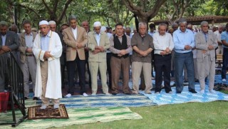 Sivil cuma namazı kıldıran imama hapis cezası