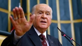 Bahçeli: Suriyelilerin ülkelerine sevki acilen hayata geçirilmeli
