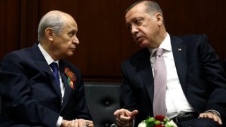 AKP-MHP ittifakında 4. madde pürüzü