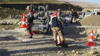 Van’da öğrenci servisi kaza yaptı: 10 yaralı