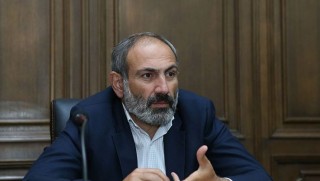 Ermenistan Başbakanı istifa etti