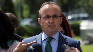 AKP: İttifak için henüz formül yok