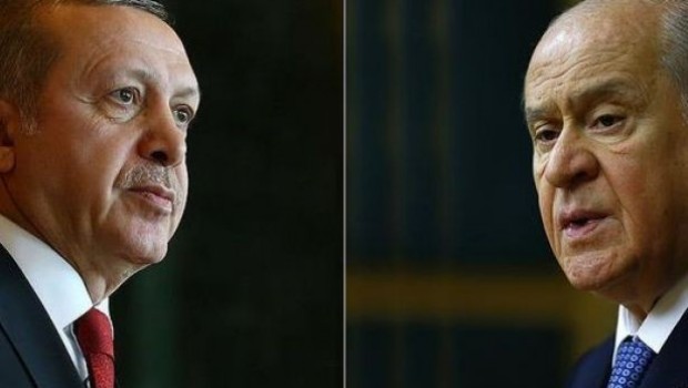 Selvi: Erdoğan, Bahçeli'nin konuşmasının her kelimesini tek tek not ettirdi