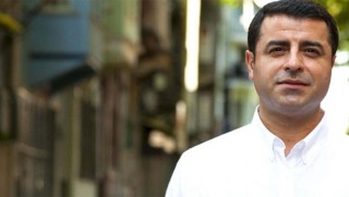 Demirtaş'tan 9 Kürt partisinin kararına destek!