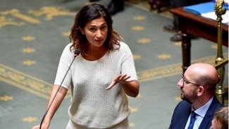 Belçika'da Kürt bakan istifa etti