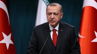 Erdoğan: Fırat'ın doğusuna operasyonu erteledik