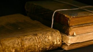 İslam tarihi kitabındaki 'Kürtler' ifadesi 'Türkler' yapıldı