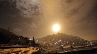 İsrail, Suriye'ye hava saldırısı düzenledi