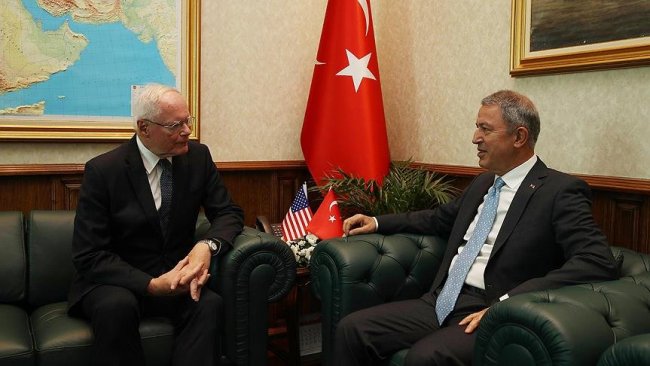 Hulusi Akar, ABD’nin Suriye Temsilcisi James Jeffrey ile görüştü