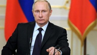Putin 'Orta Menzilli Nükleer Kuvvetler Anlaşması'nı askıya aldı