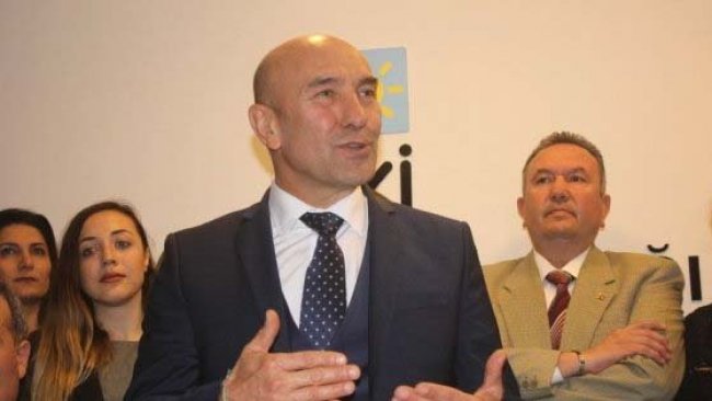 Sur Belediyesi'ni ziyaret eden CHP'li Soyer'den kayyum açıklaması