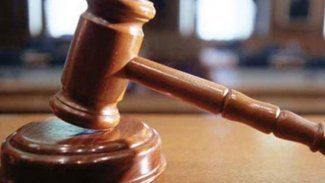 Kürtçe türkü söyledikleri ihbarıyla 6 ay tutuklu kalan 12 kişiye beraat