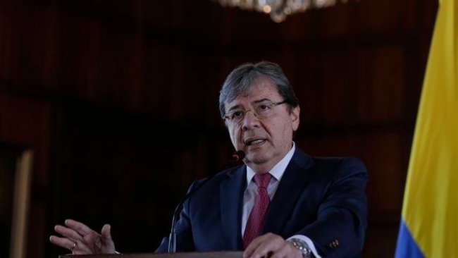 Kolombiya: Maduro'nun verdiği karar 'yok' hükmünde